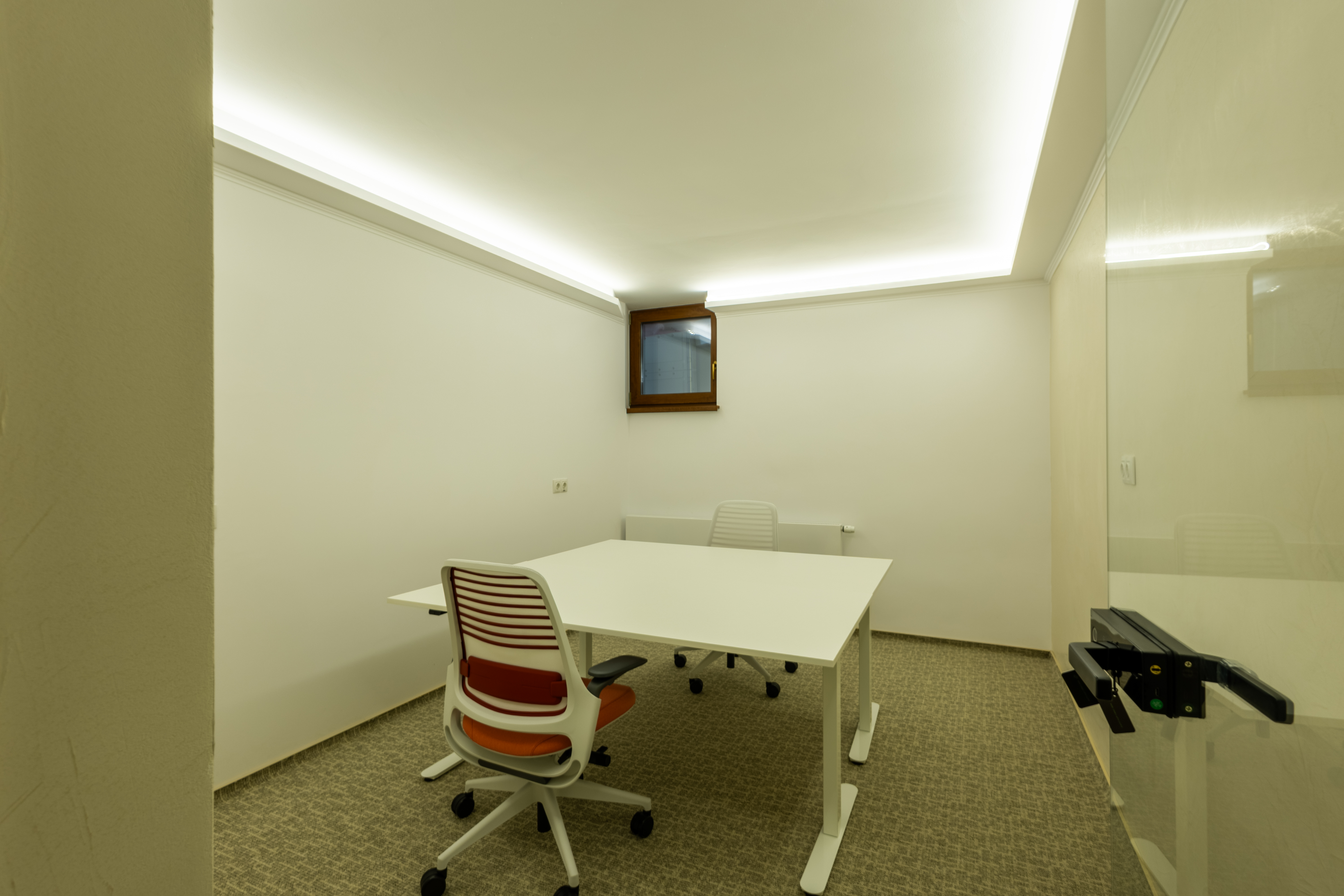 Private Office view 3