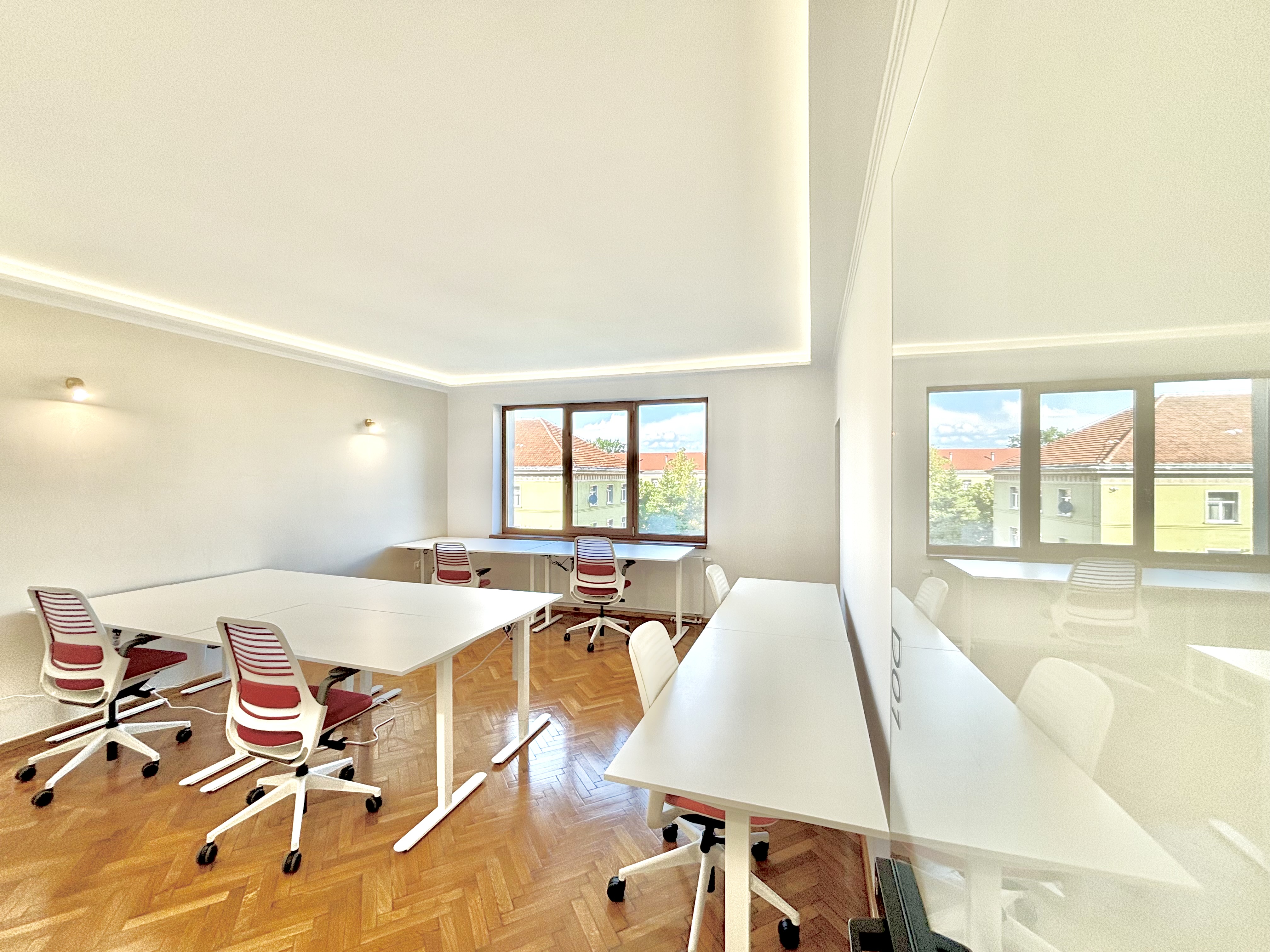 Large Office view 4